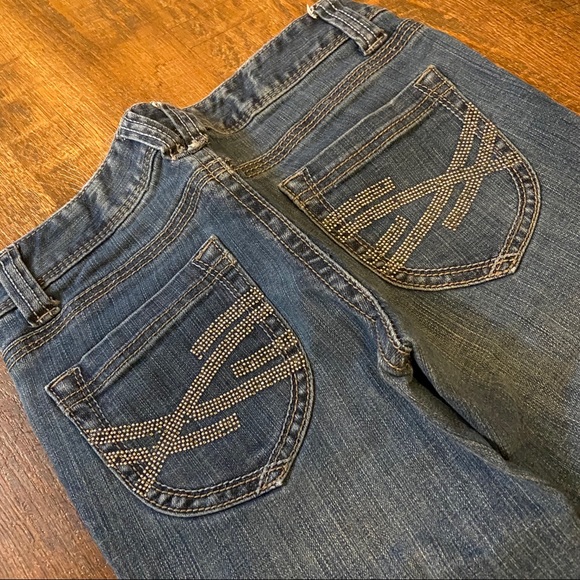 Aeropostale Chelsea Boot Cut Jeans Medium Wash - Picture 4 of 6